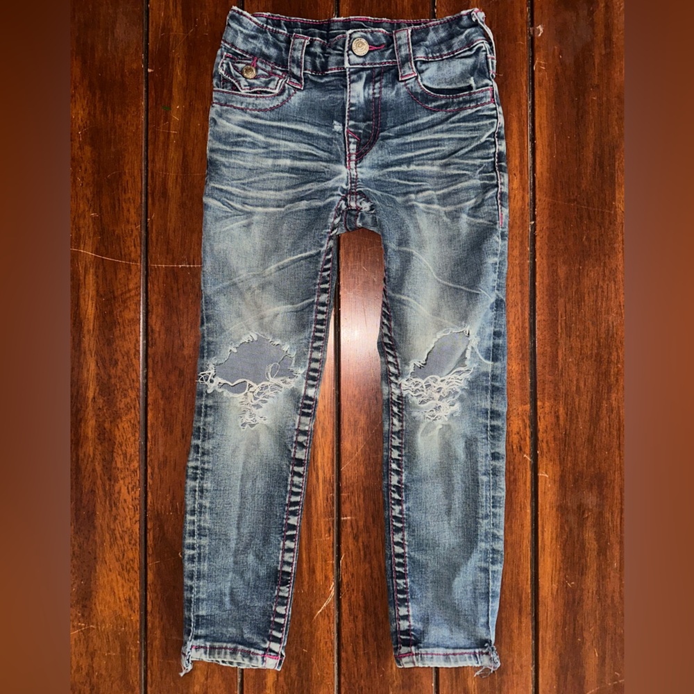 Girls size 5 True Religion factory destroyed skinny jeans